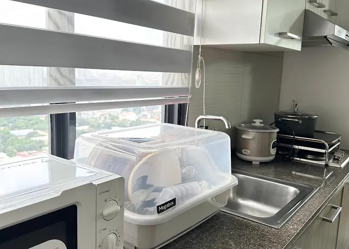 Aparthotel Cozy Nature-inspired Unit In Cubao Manila